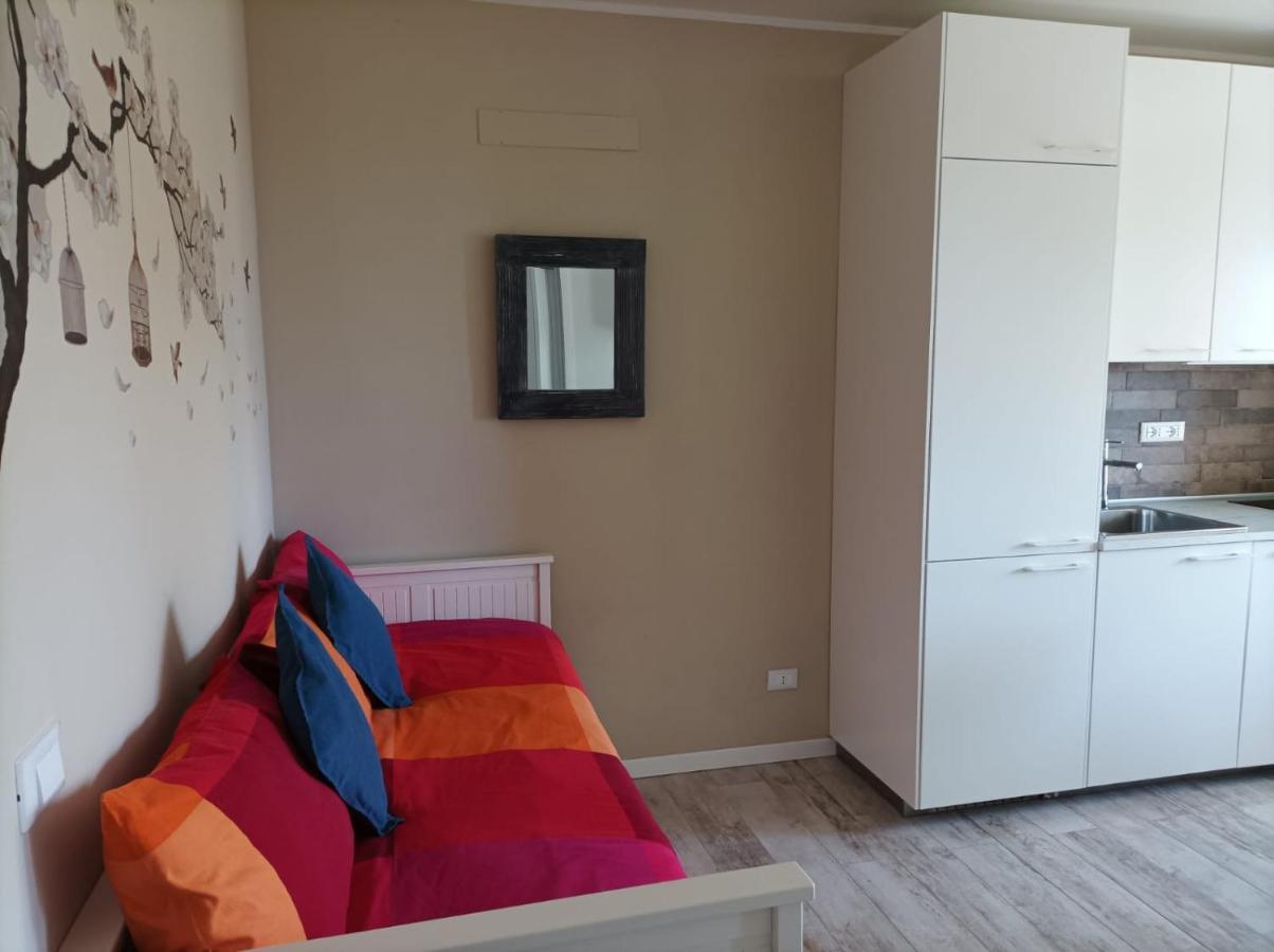 Lake View Studio Flat Riva del Garda Exterior foto